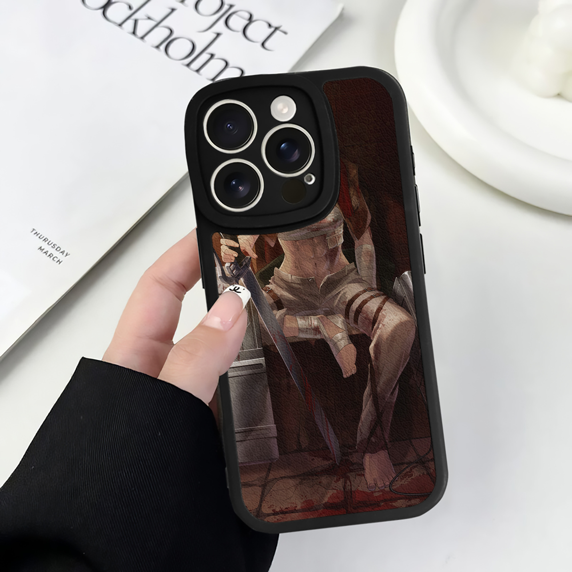 （画像用） 進撃の巨人 Attack on Titan 【iPhone 16シリーズ対応】シリコンスマホケース（レザー調） 材質：シリコン